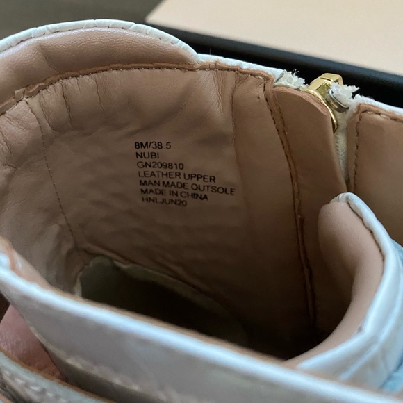 BCBGeneration Nubi Combat Bootie White - Picture 4 of 10